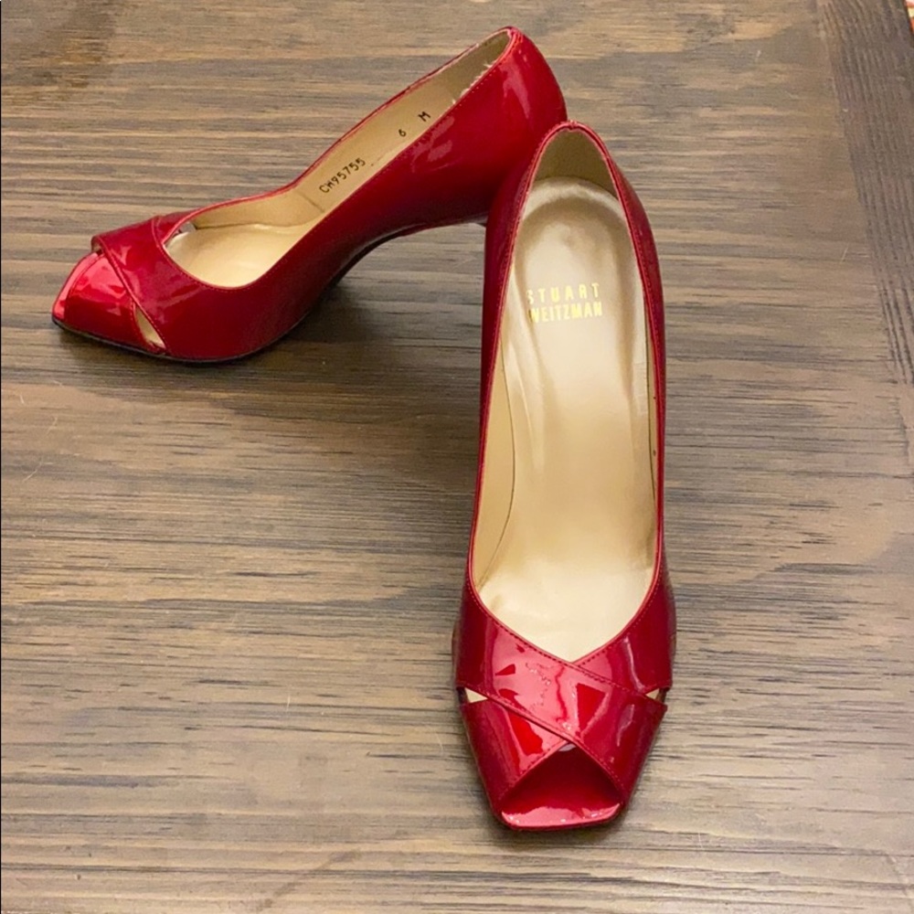 Brand new, no box Stuart Weitzman red heels